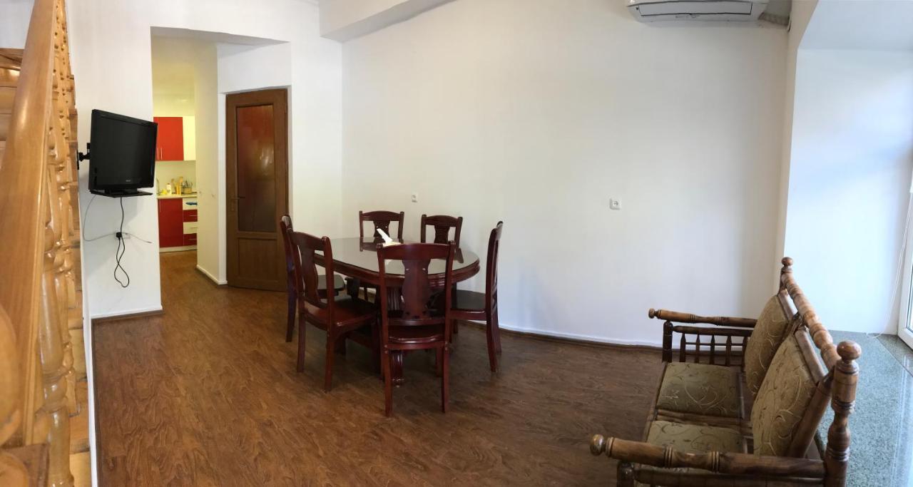 Apartment By Family Hotel Yerevan Luaran gambar